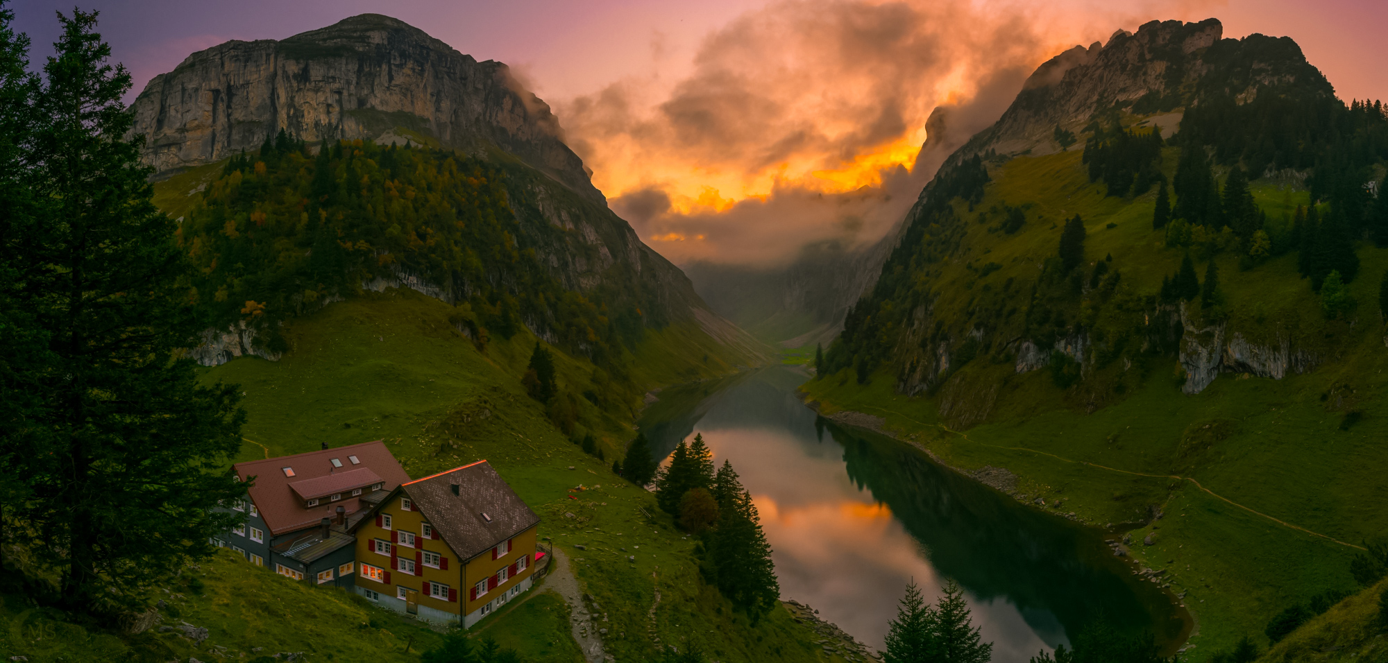 orange Wolken über Fählensee